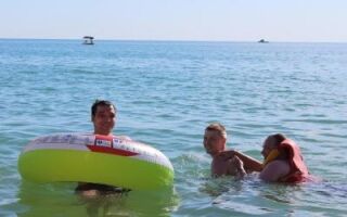 Море, море, мир бездонный...