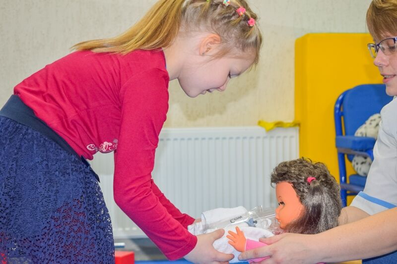 Сегодня лечим куклу Сегодня лечим куклу